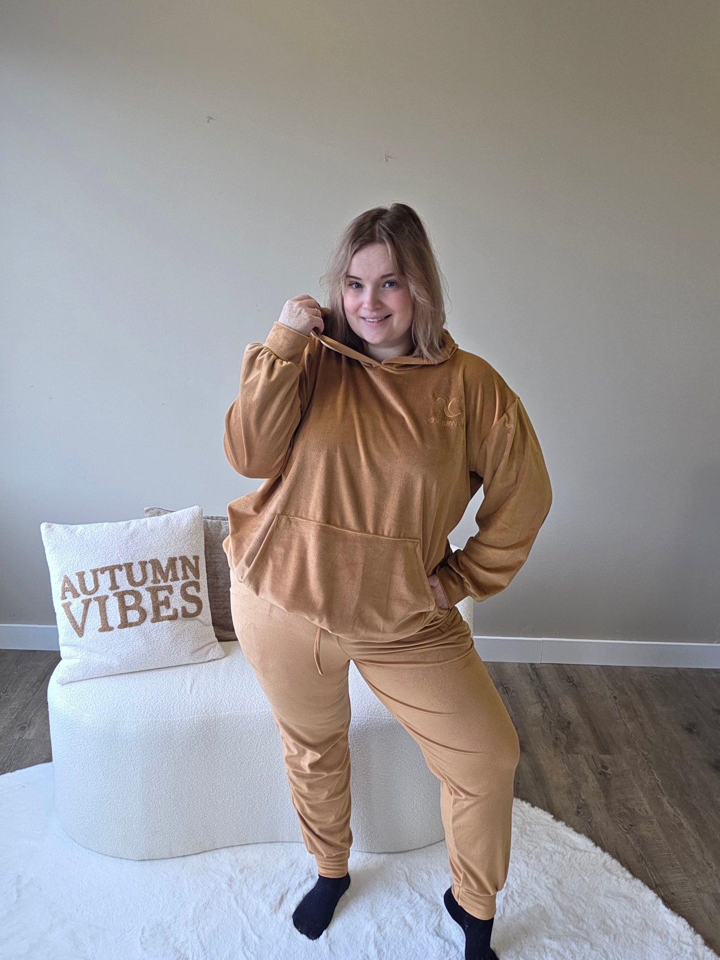 NC Loungewear Velvet Pak Winnie The Brown