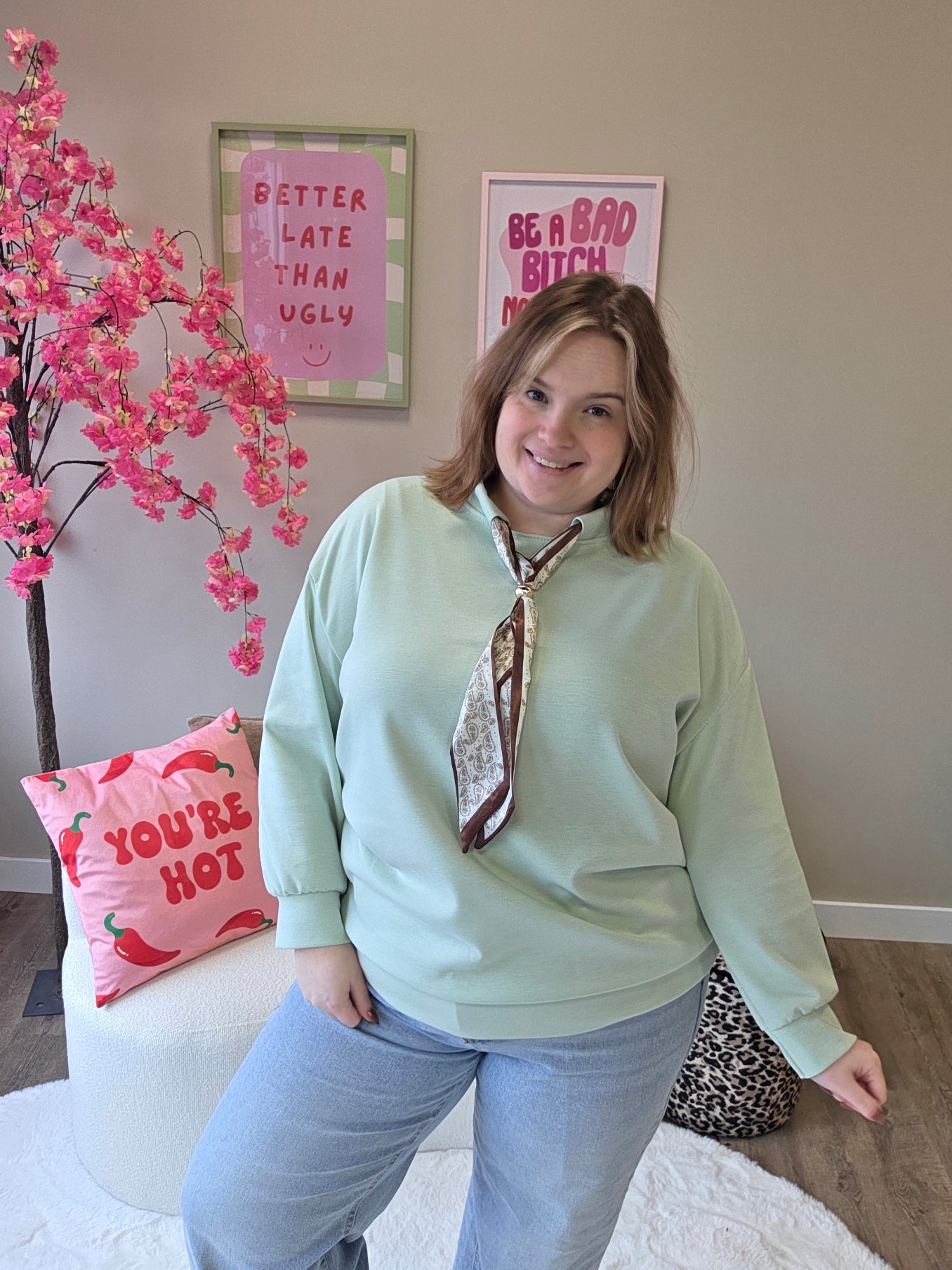 Sweater Met Sjaaltje (In 5 kleuren)