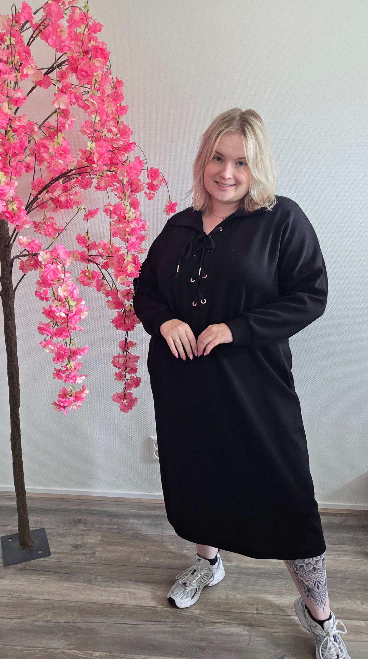 Jenna Lace Dress (In 4 kleuren)