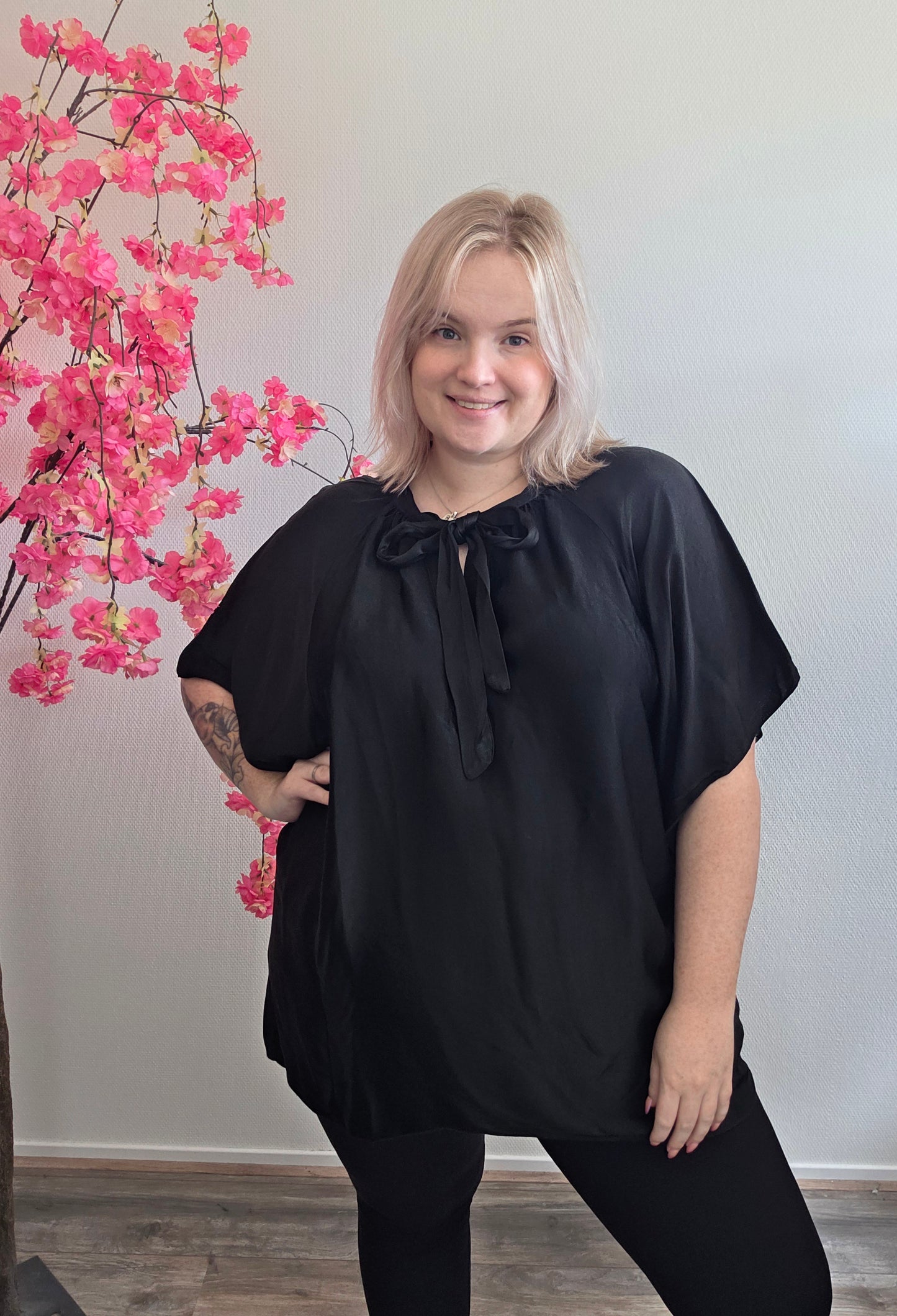 Shiny Blouse (In 4 kleuren)