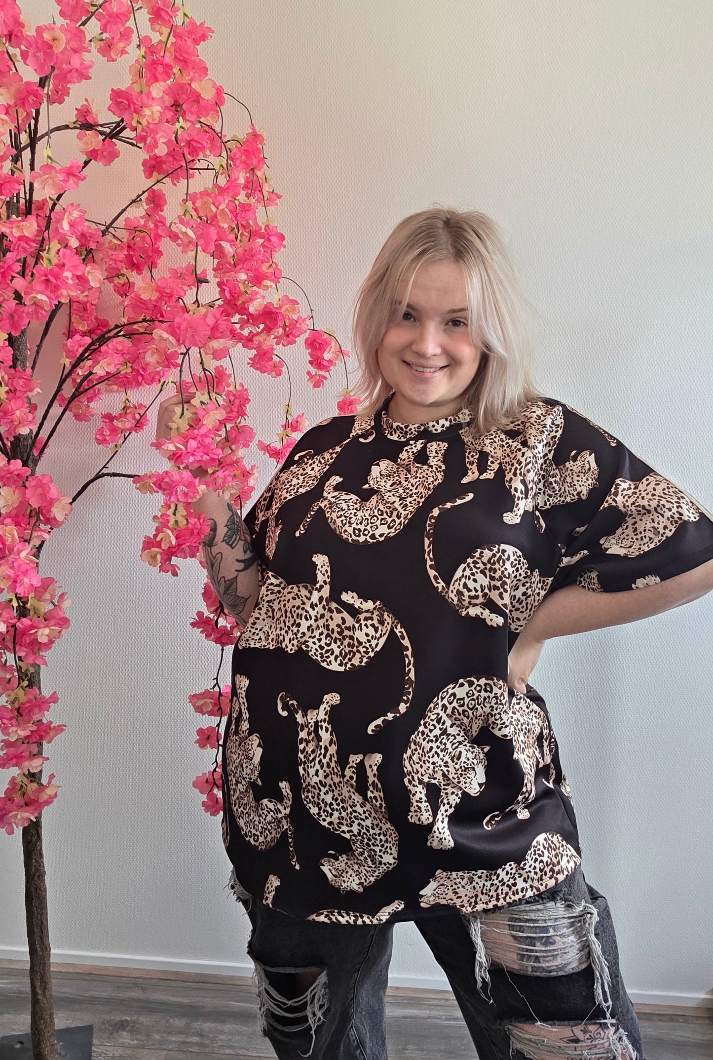 Leopard Tee (In 3 kleuren)