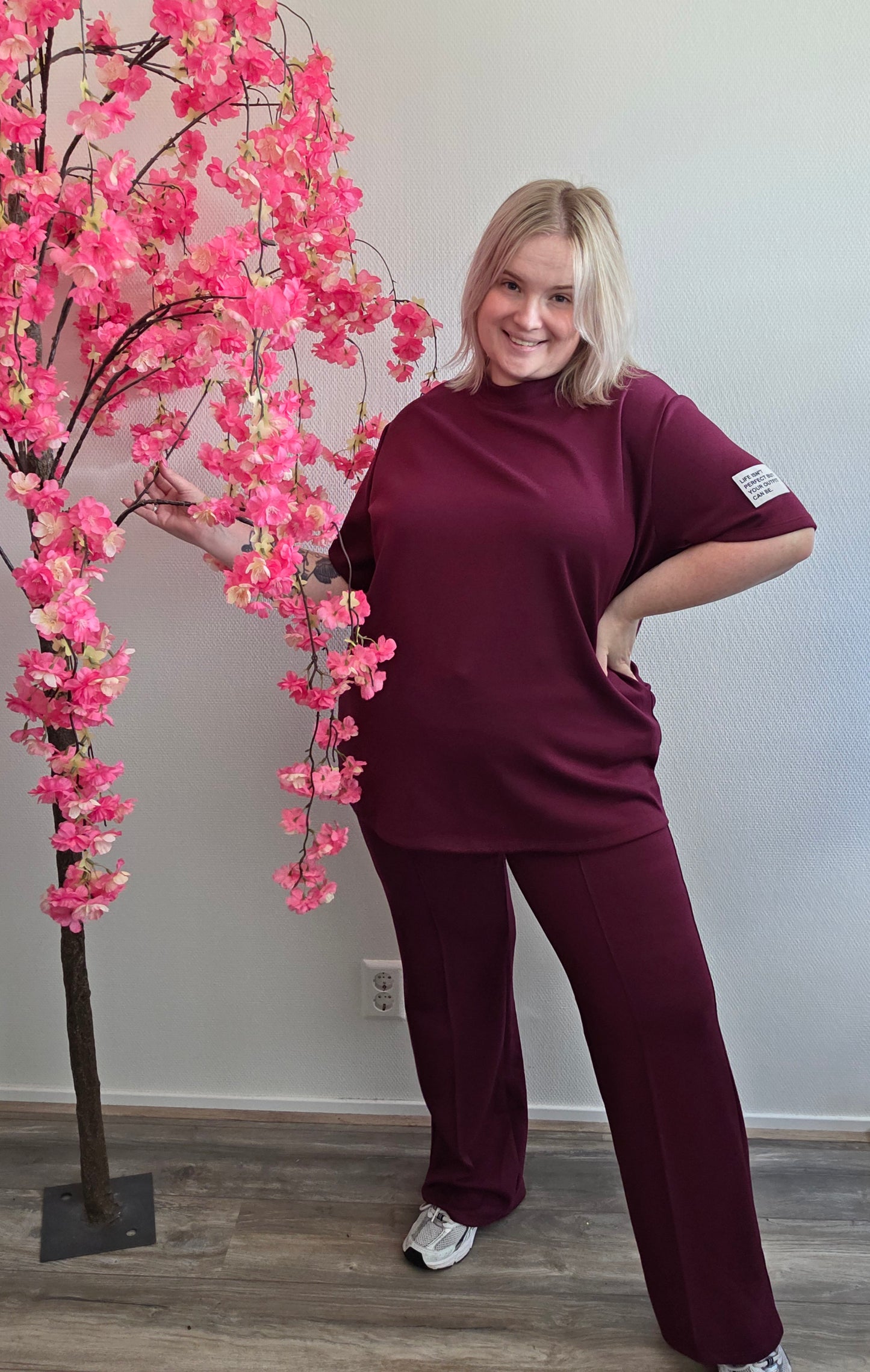 Life isn't Perfect Short Sleaves (In 1 kleur)