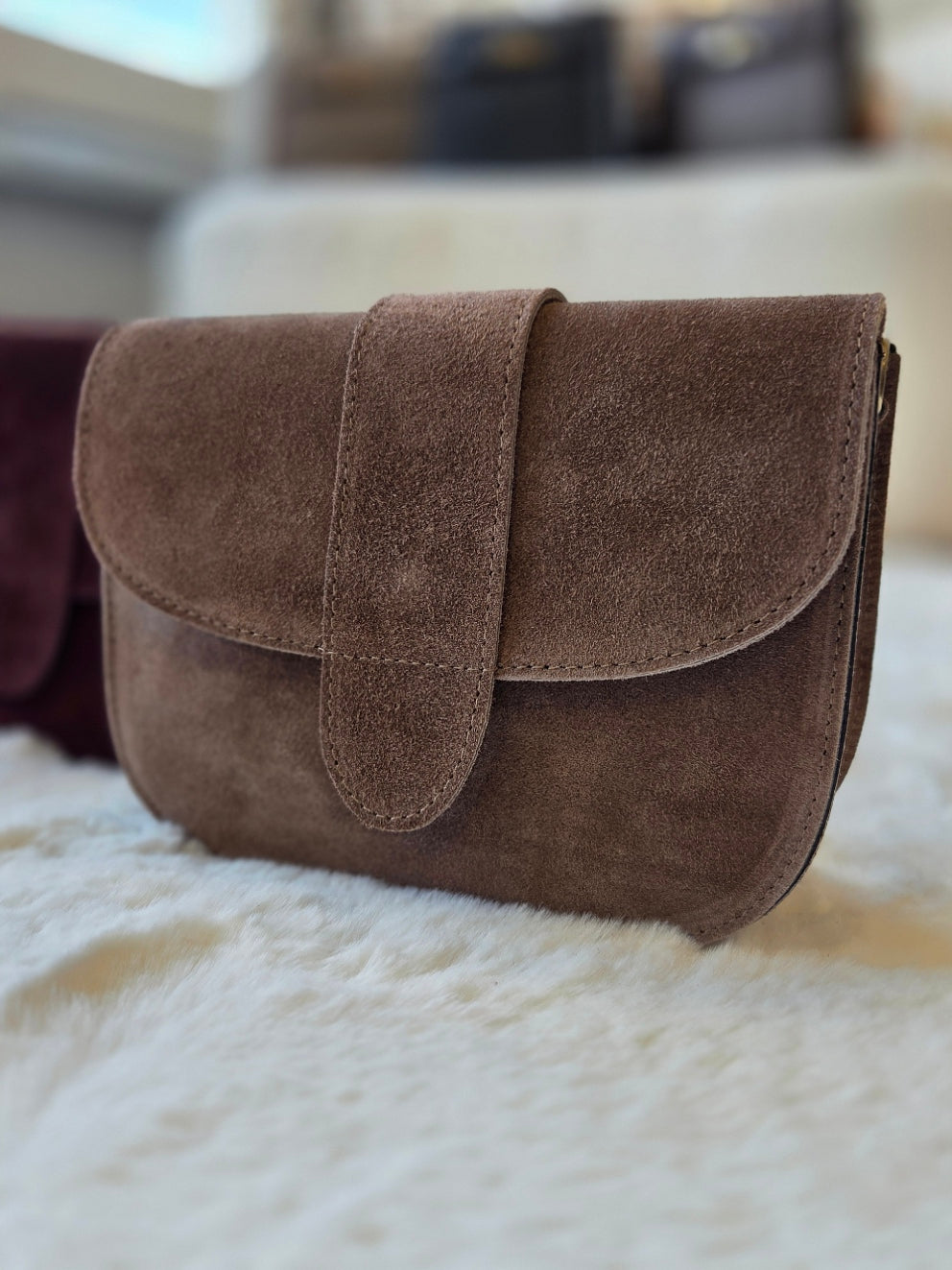 Maan - Suede Crossbody Dark Taupe