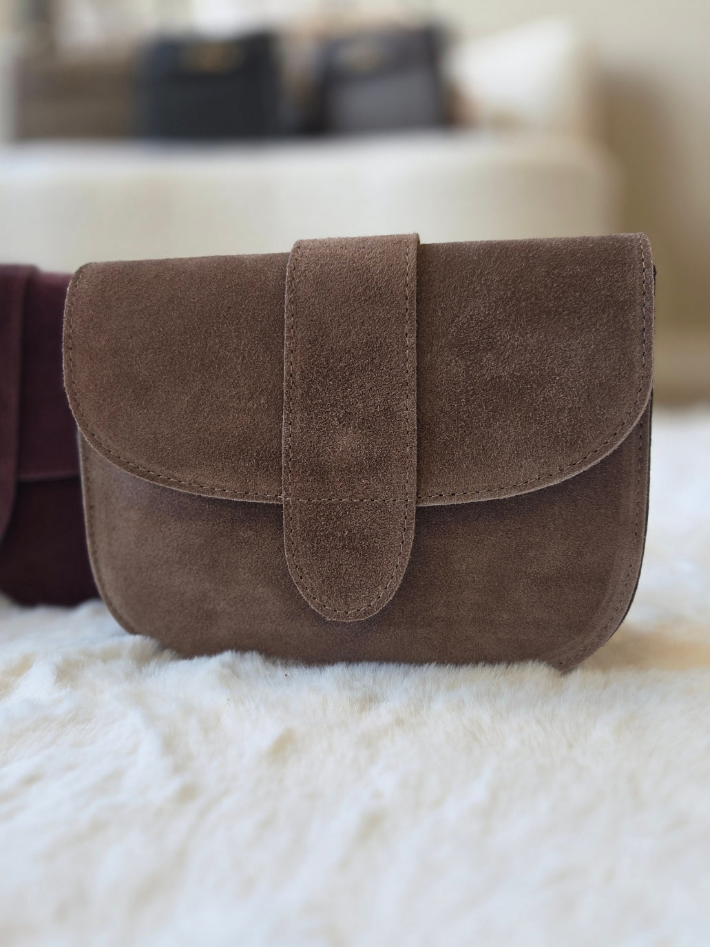 Maan - Suede Crossbody Dark Taupe