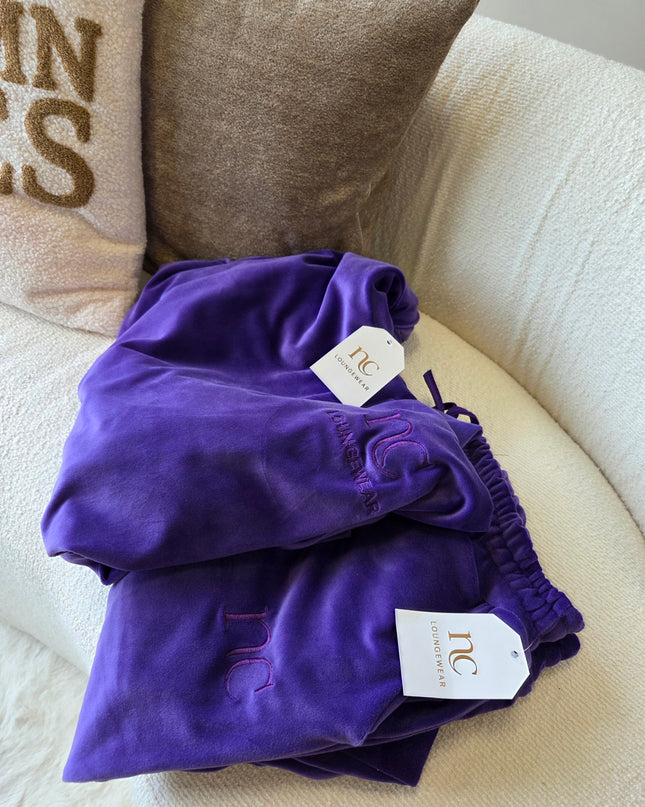 NC Loungewear Samtanzug Kosmisches Lila
