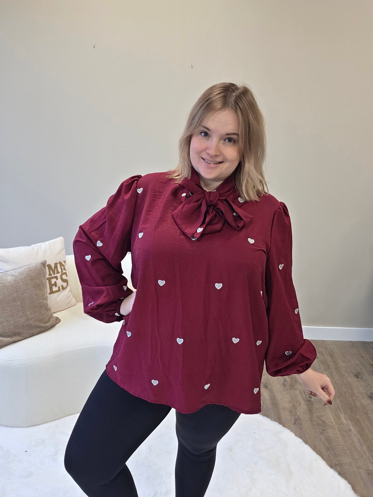 Hartjes Blouse Met Strik (In 3 kleuren)