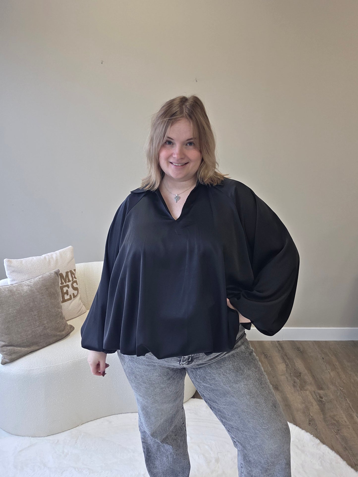 Pofmouwblouse (in 2 kleuren)