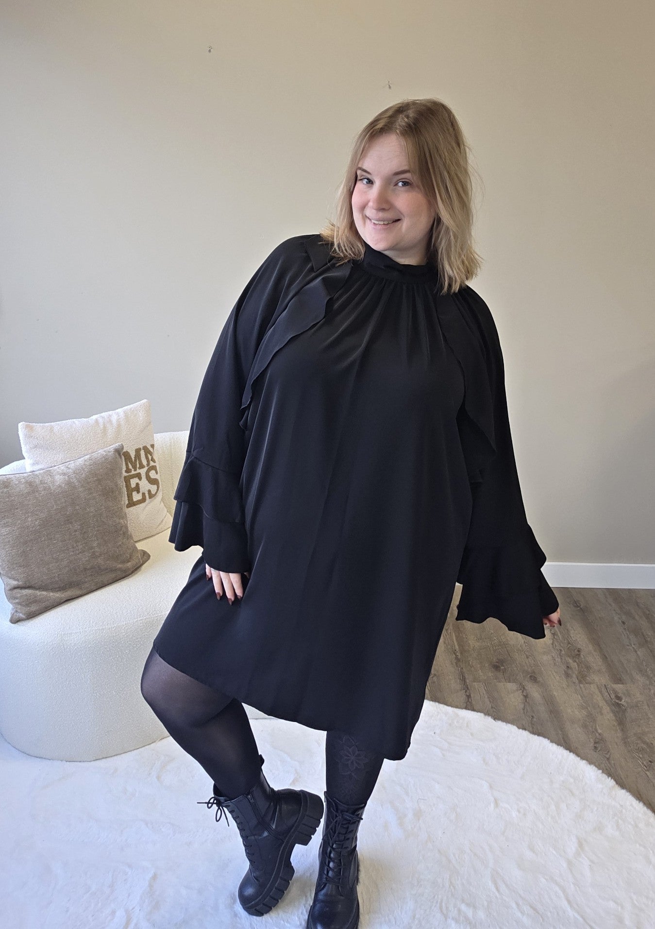 Ruffel Jurk (In 2 kleuren)