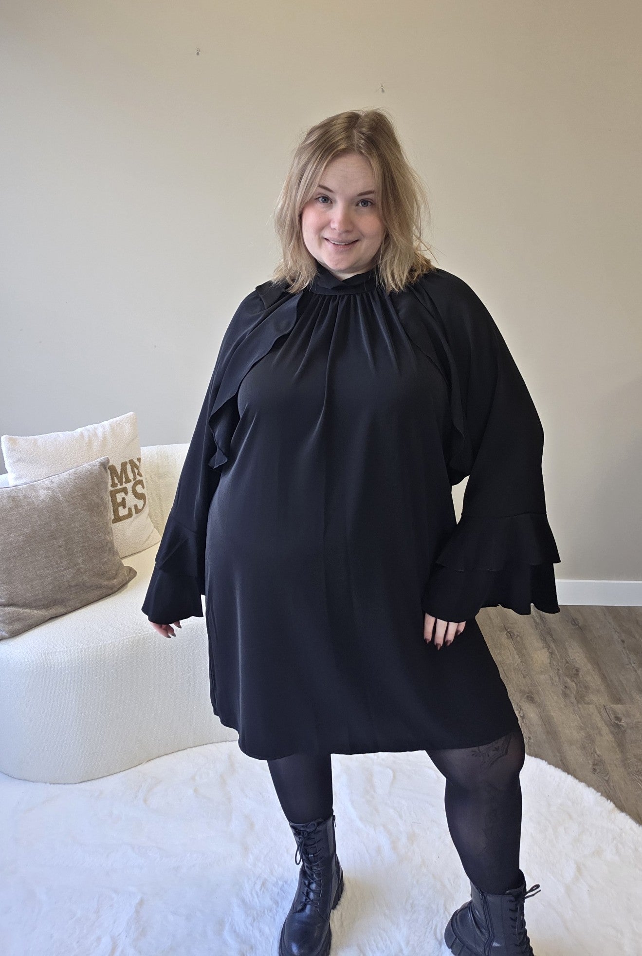 Ruffel Jurk (In 2 kleuren)