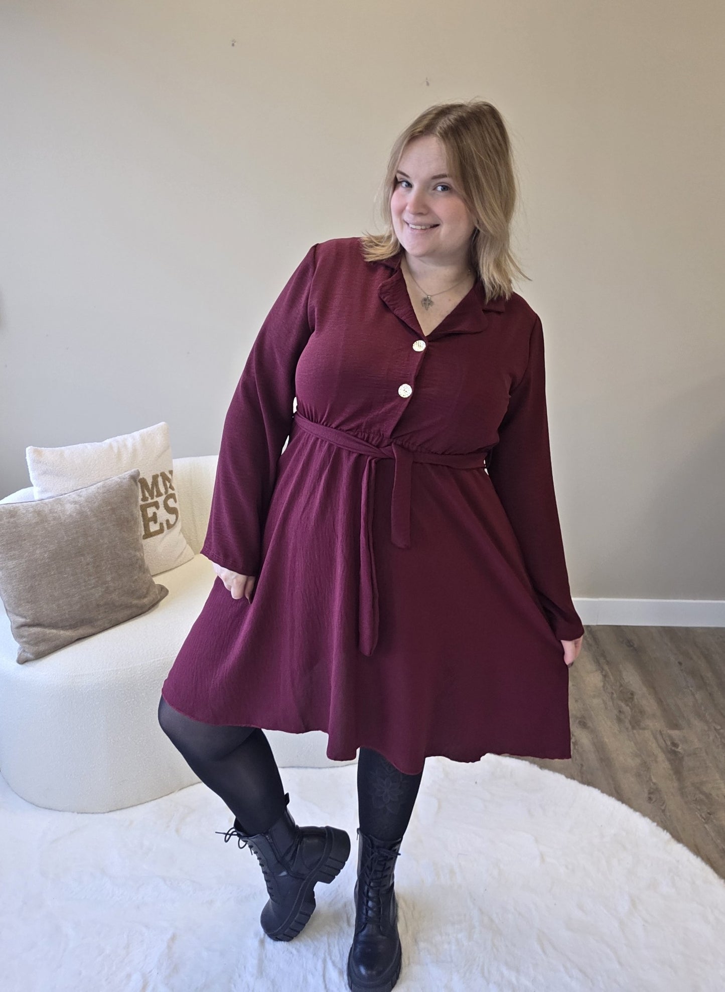 Fara Short Dress (In 2 kleuren)