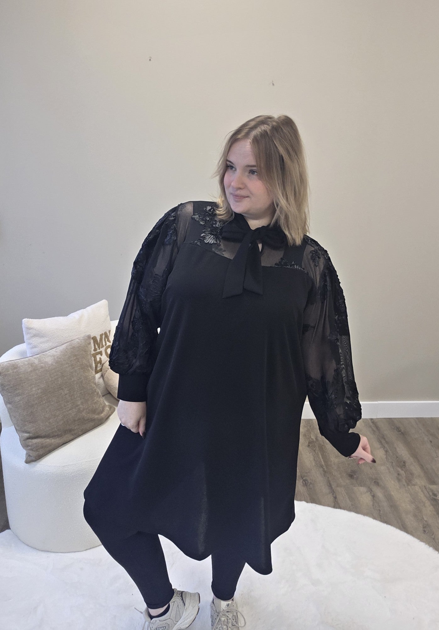 Classy Flower Dress (In 2 kleuren)