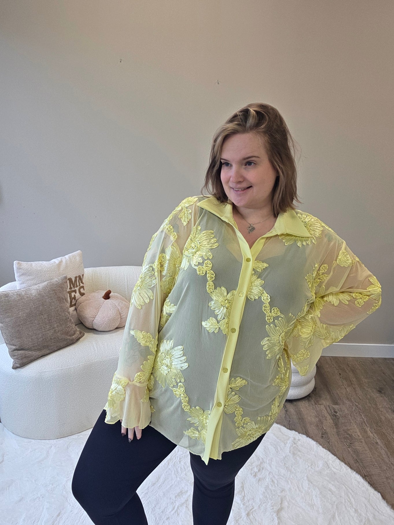 Flower Mesh Blouse (In 2 kleuren)