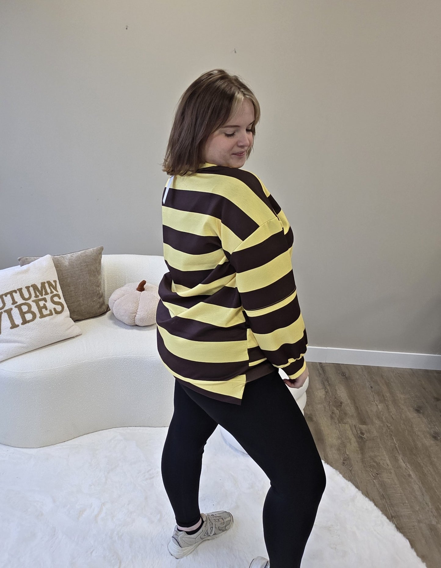 Embleem Sweater (In 4 kleuren)