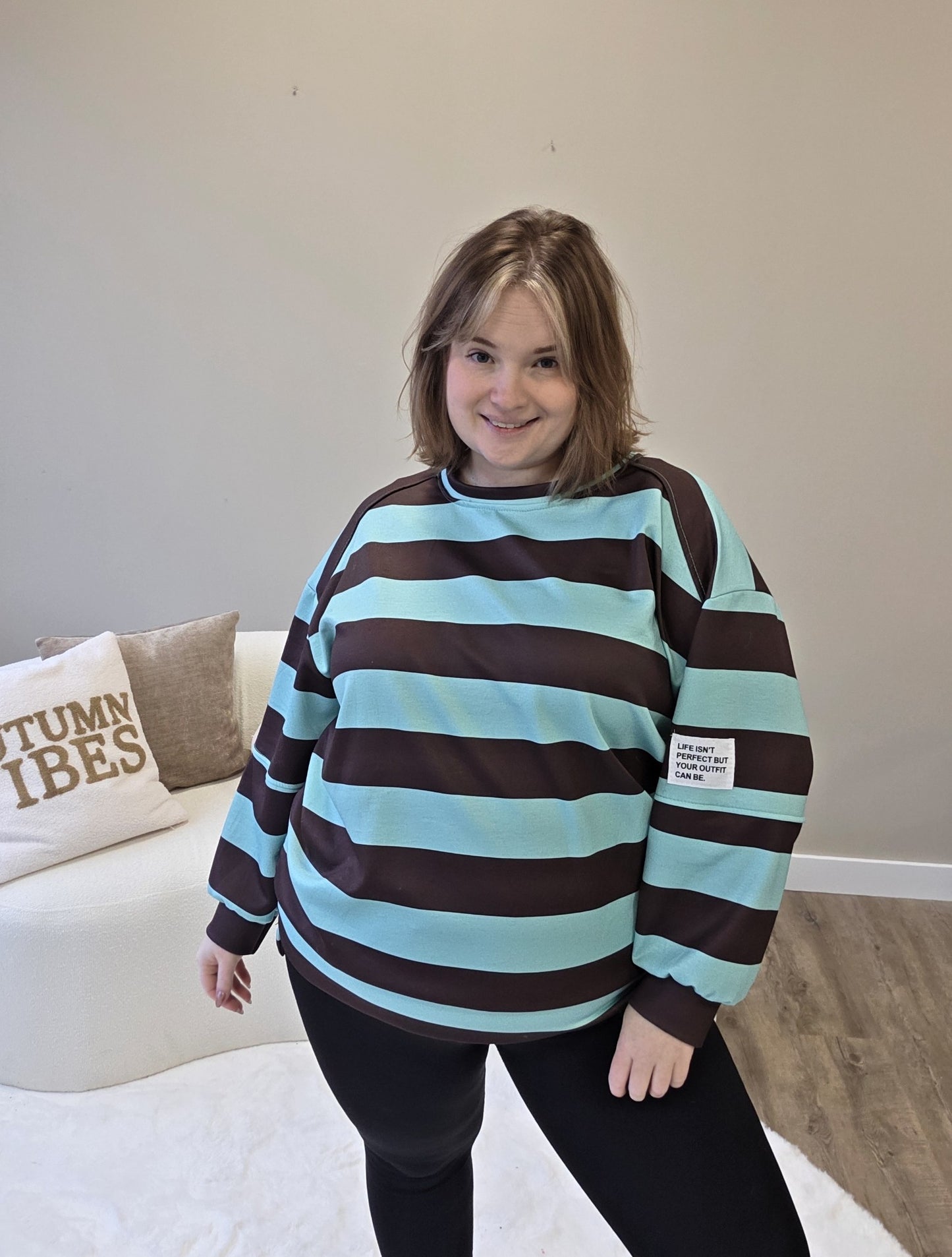 Embleem Sweater (In 4 kleuren)