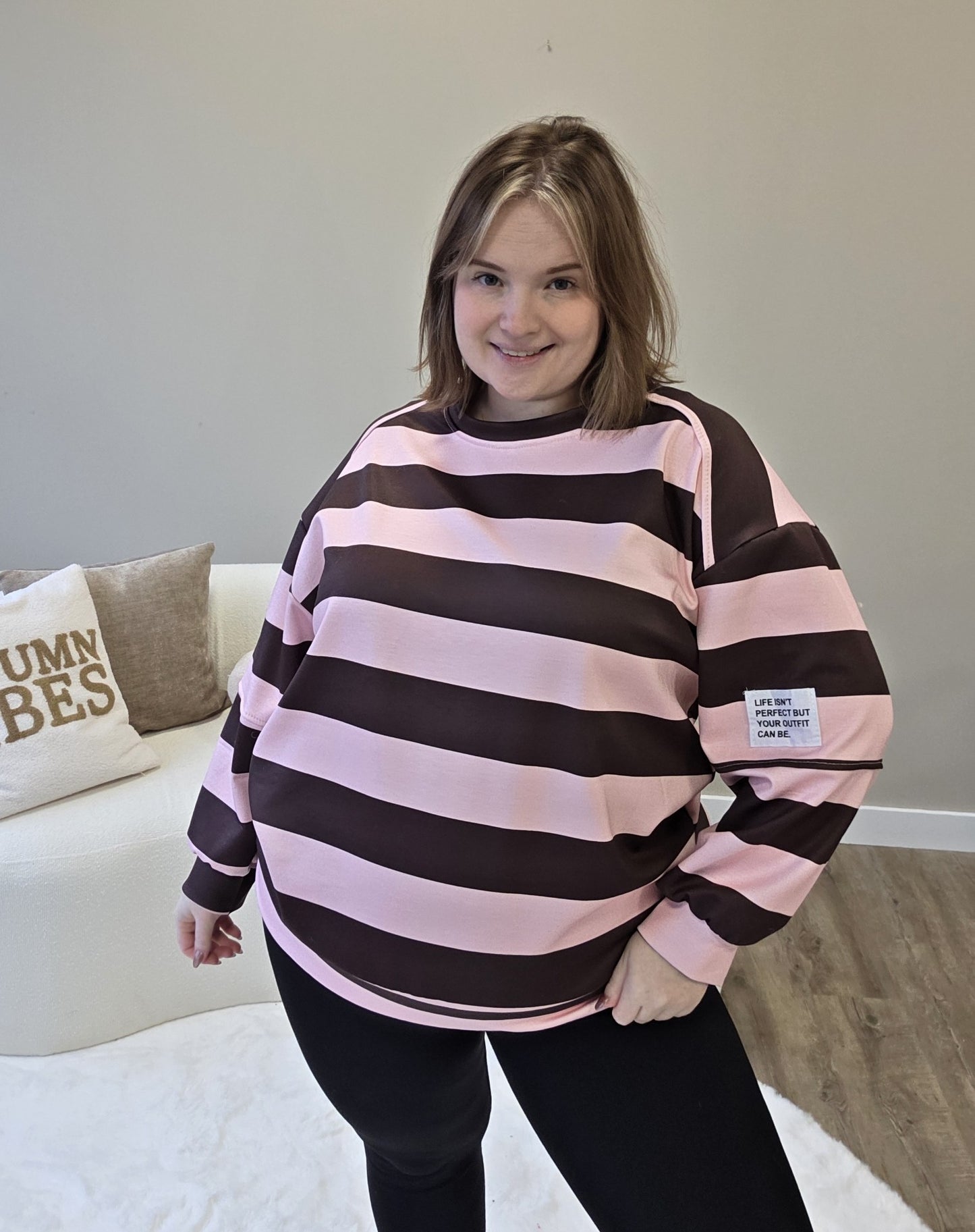 Embleem Sweater (In 4 kleuren)