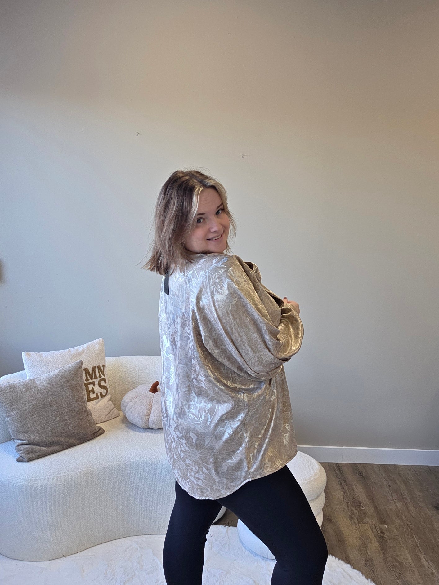 Pretty Flower Blouse (In 2 kleuren)