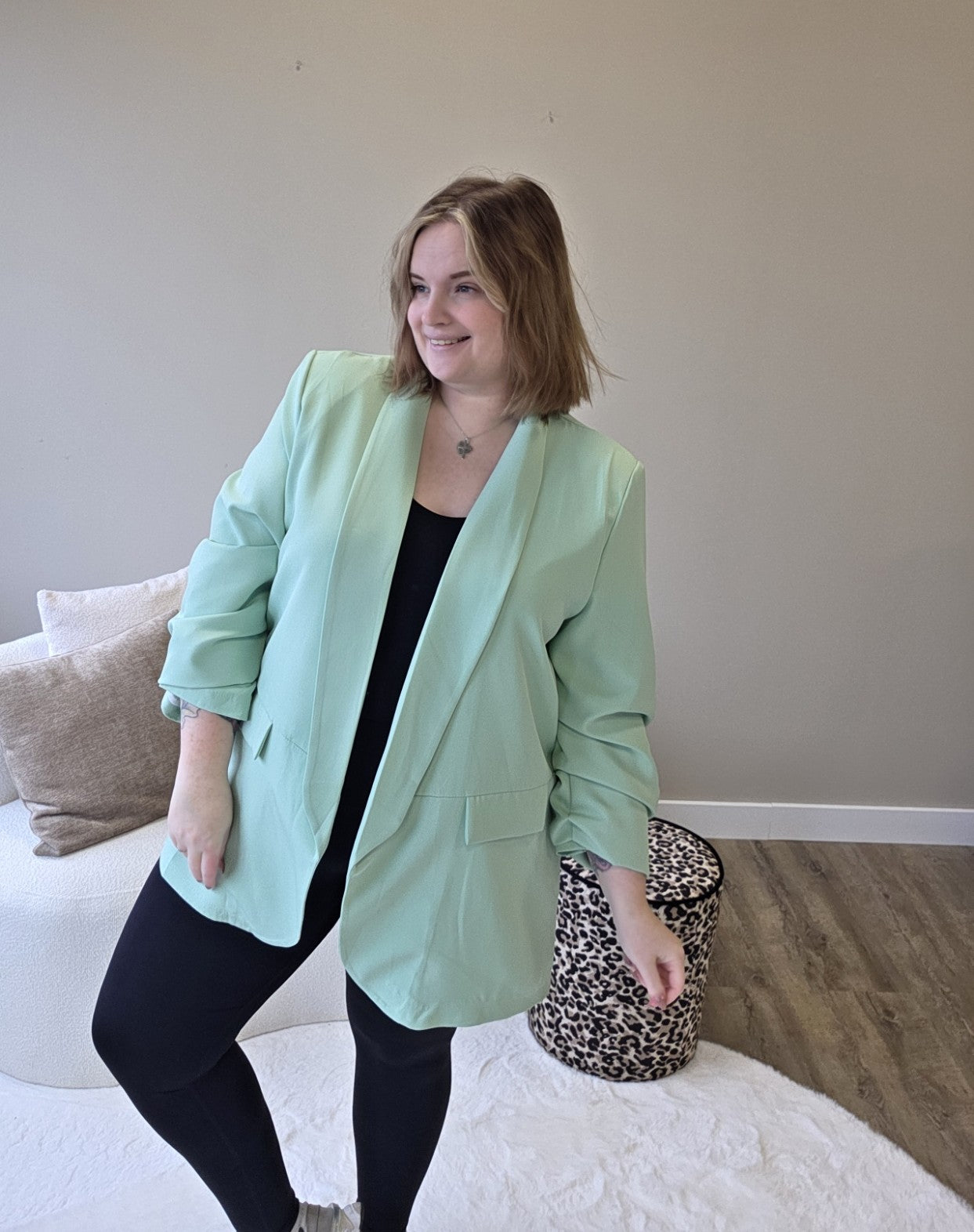 Basic Aurelie Blazer (in 5 kleuren)