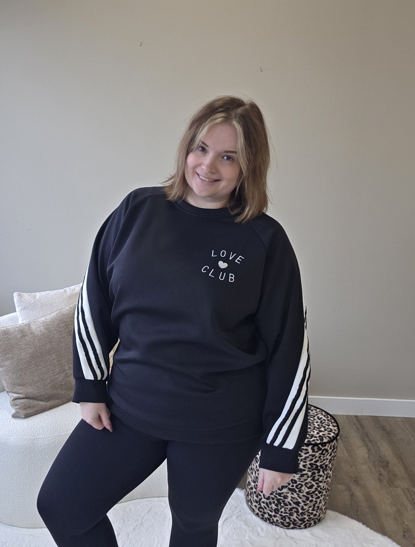 Love Club Sweater (In 2 kleuren)