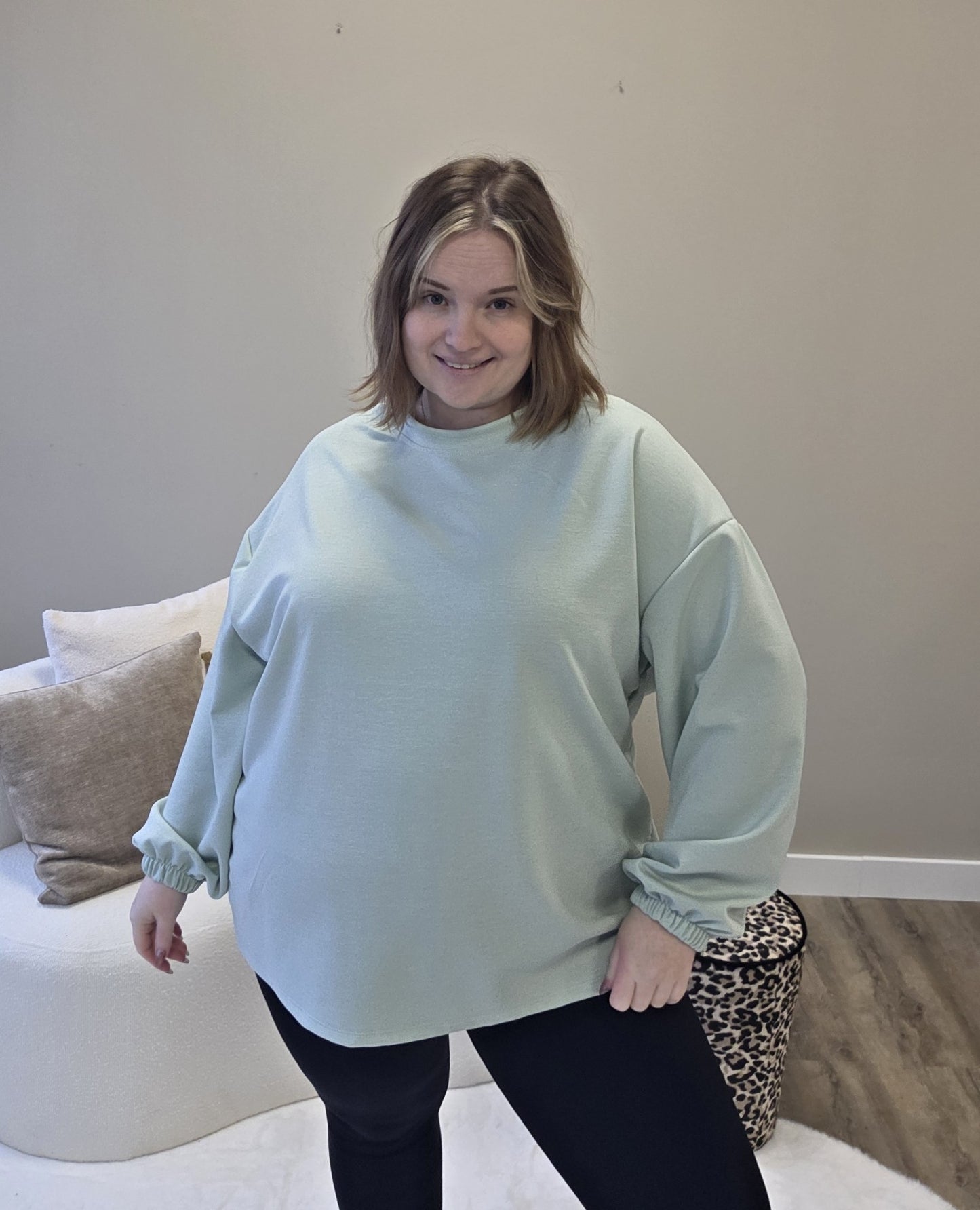 Goodvibes Rainbow Sweaters (In 4 kleuren)