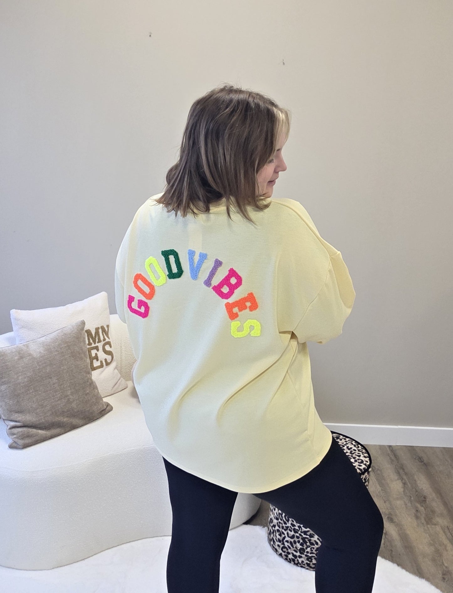 Goodvibes Rainbow Sweaters (In 4 kleuren)