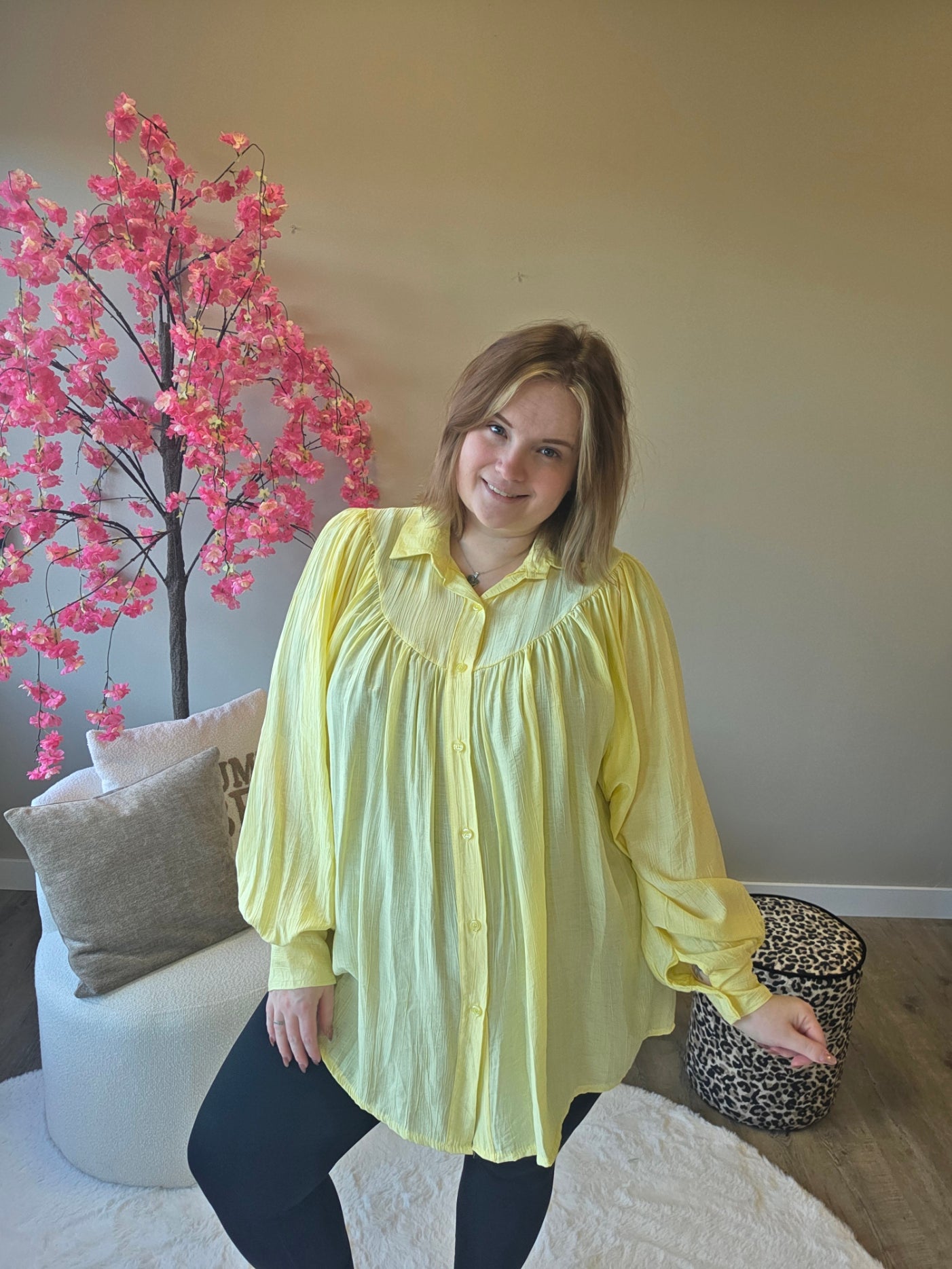 Mindy Flowy Blouse (In 4 kleuren)