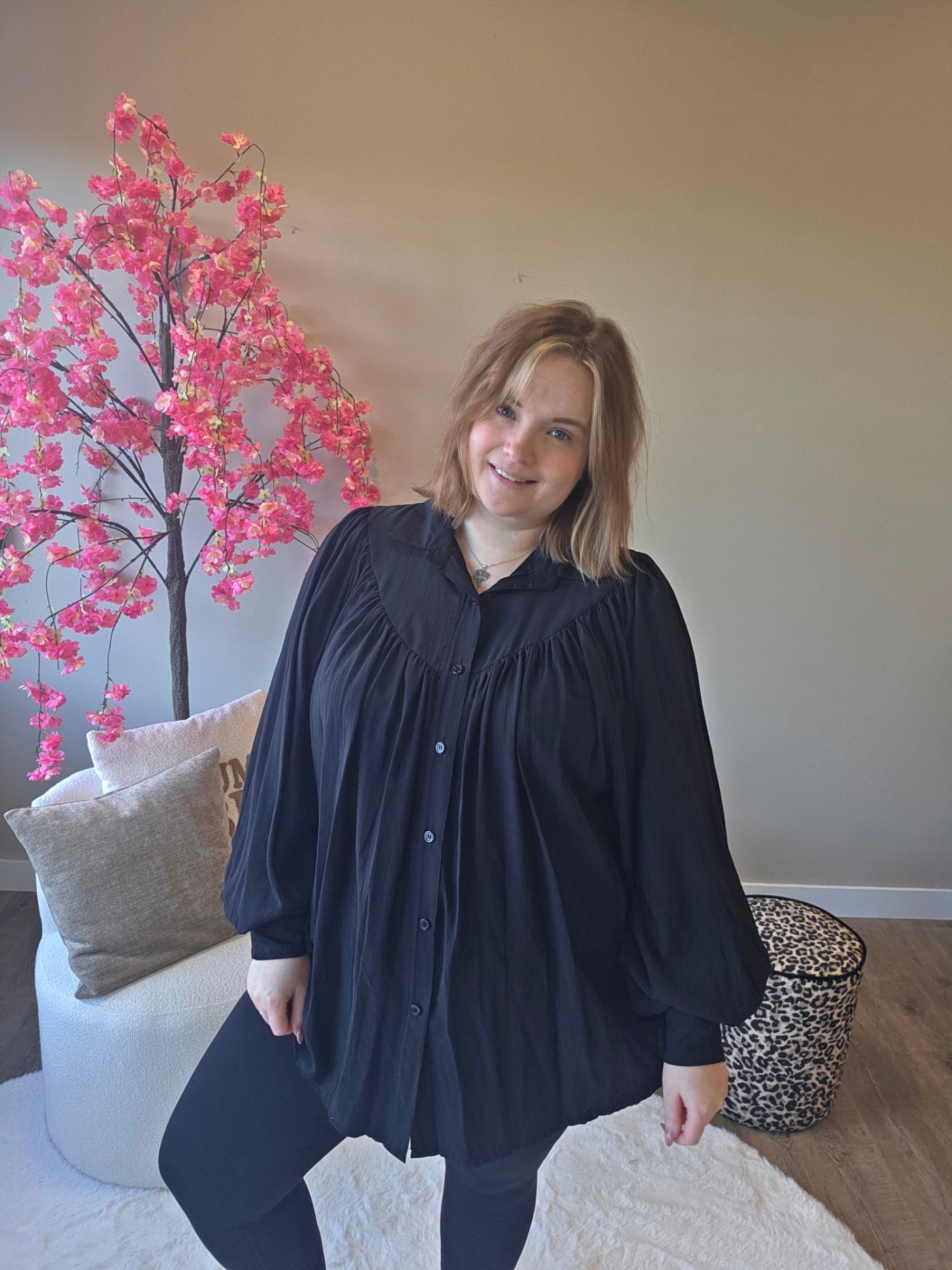 Mindy Flowy Blouse (In 4 kleuren)