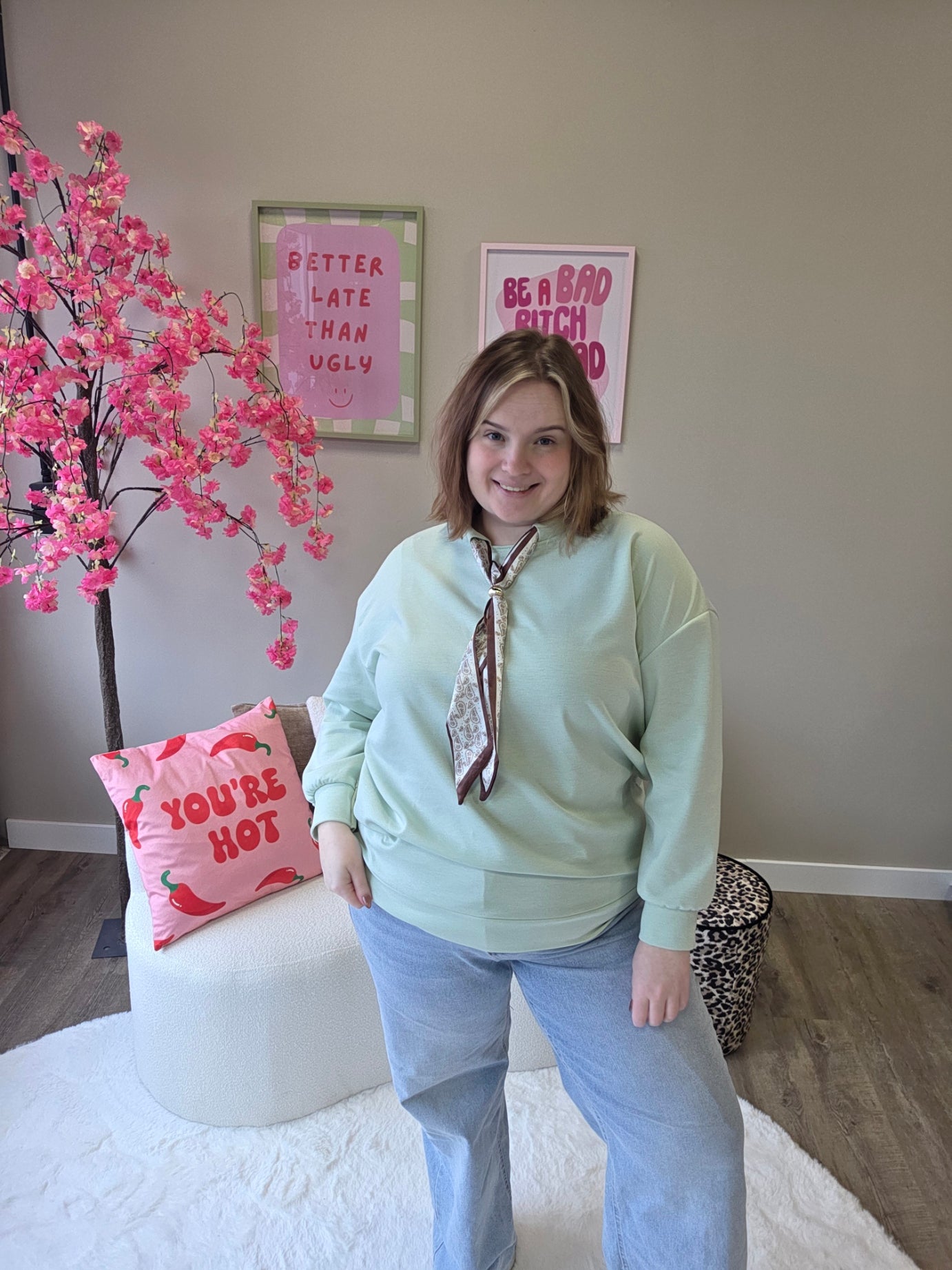 Sweater Met Sjaaltje (In 5 kleuren)