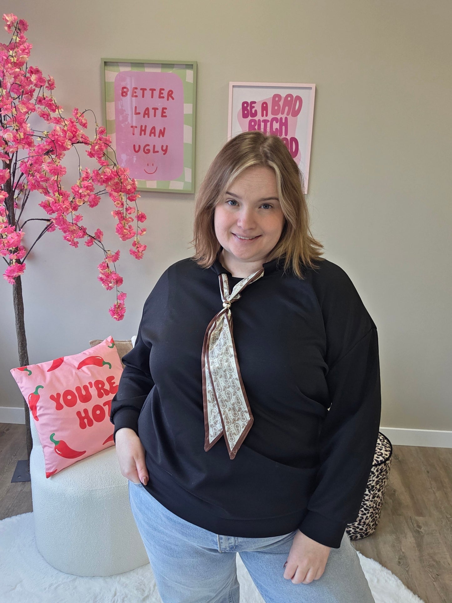 Sweater Met Sjaaltje (In 5 kleuren)