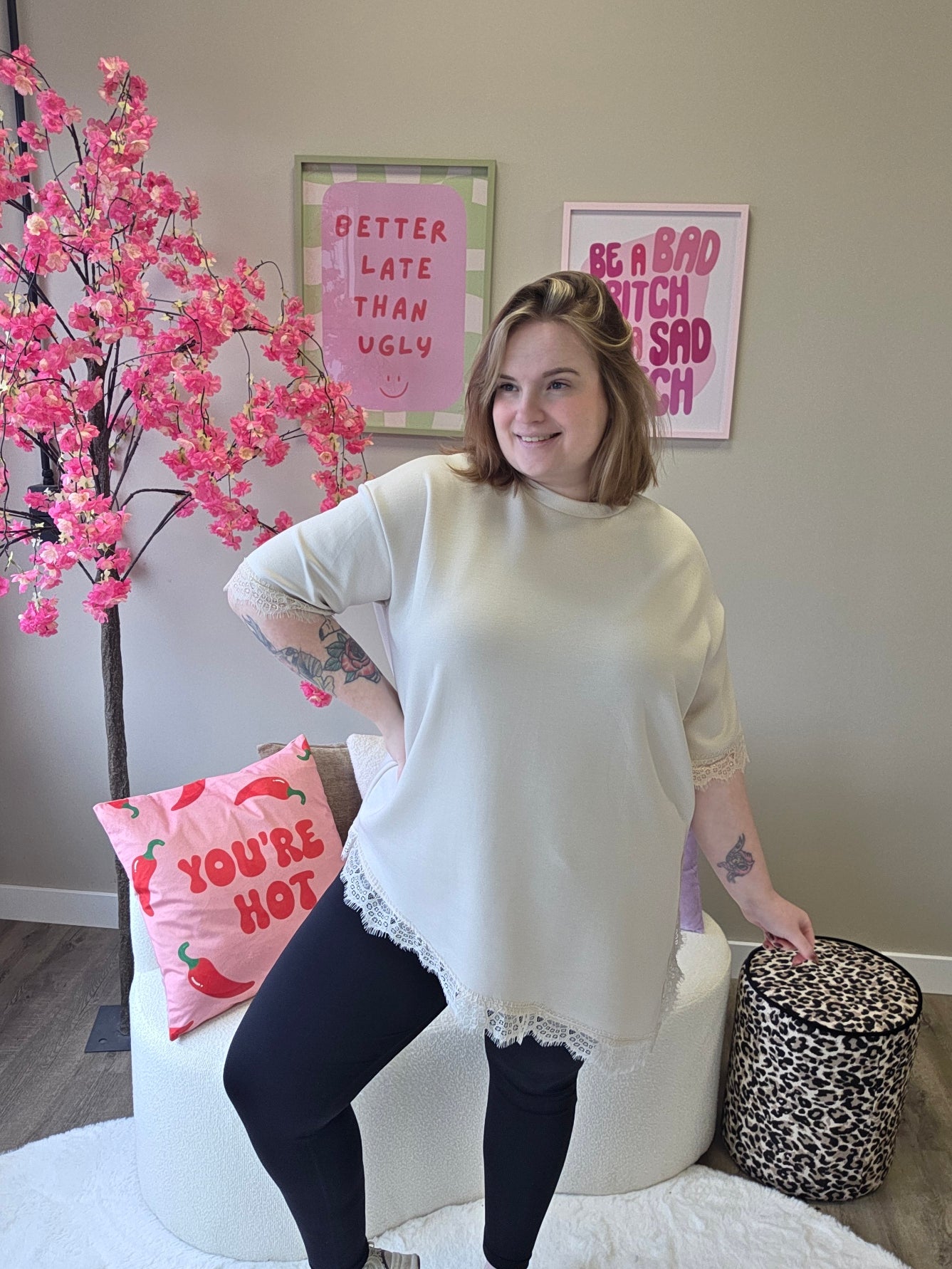 T-Shirt met kant schuin (In 4 kleuren)