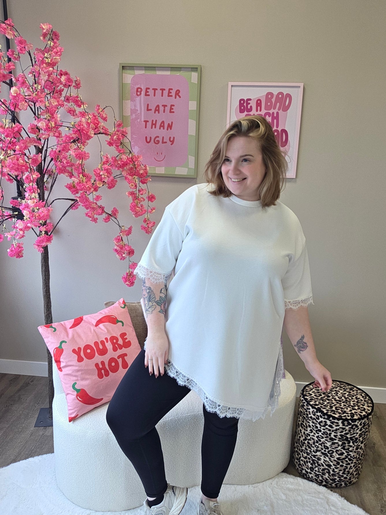 T-Shirt met kant schuin (In 4 kleuren)