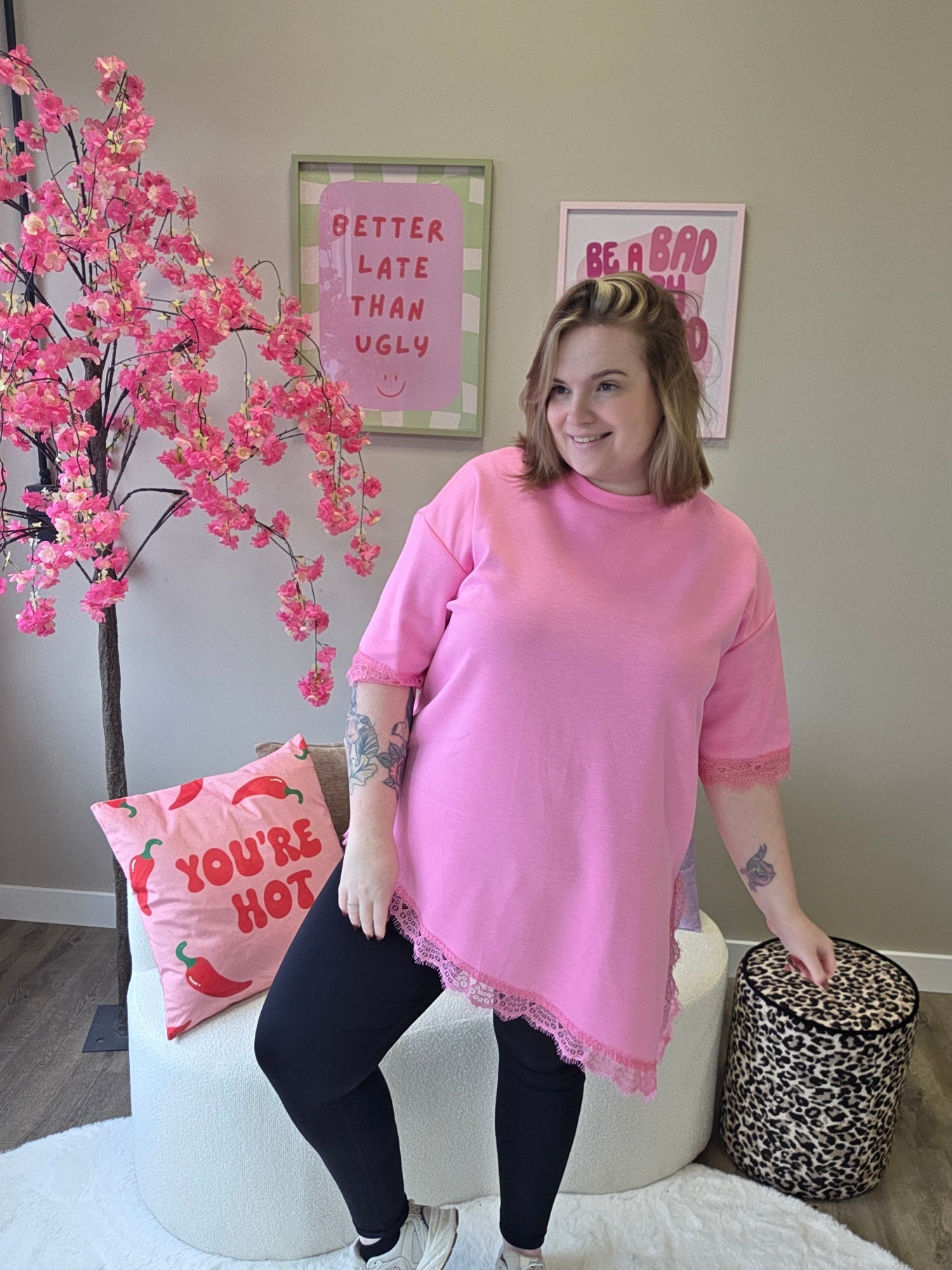 T-Shirt met kant schuin (In 4 kleuren)