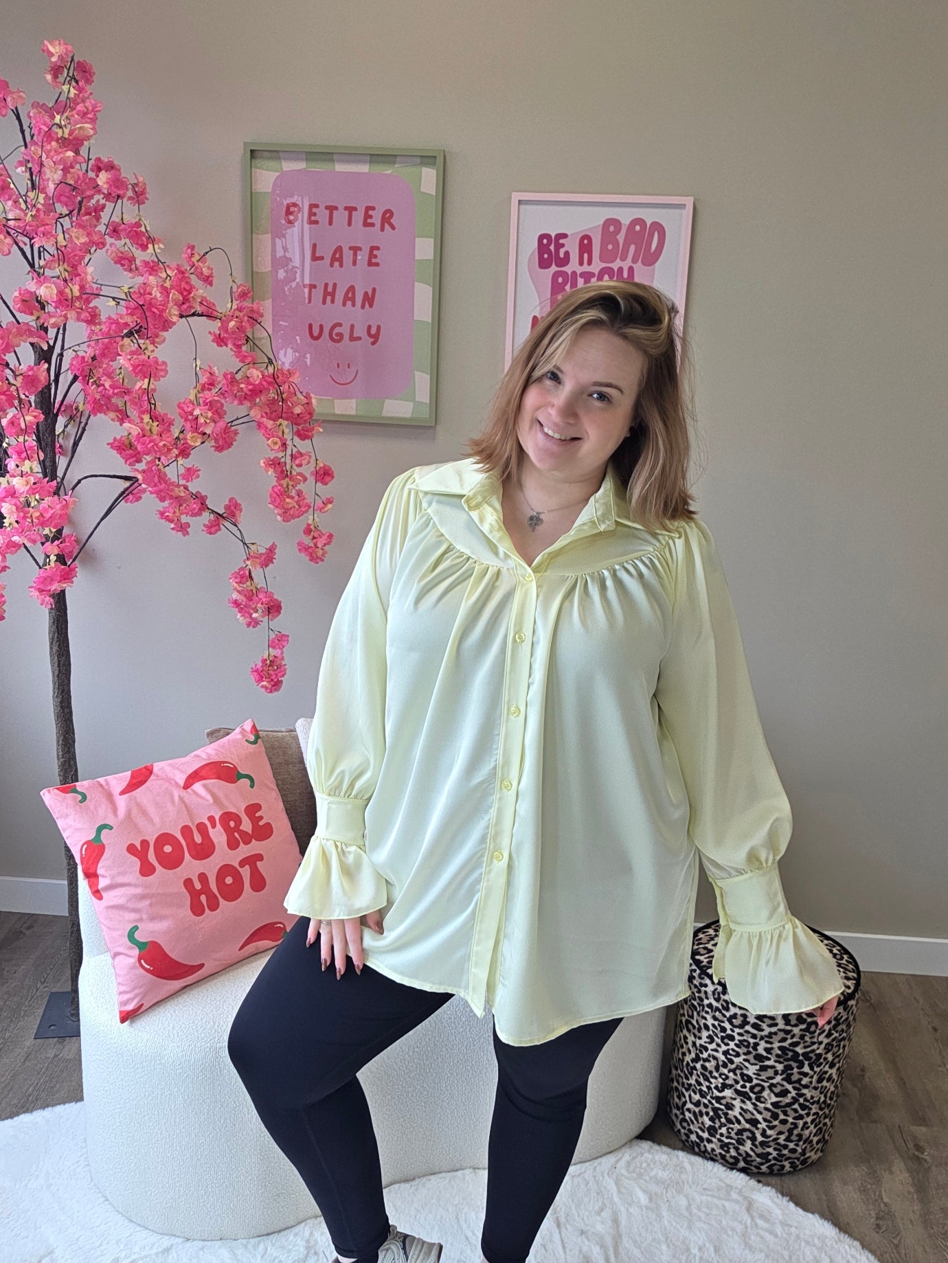 Shiny Blouses (In 4 kleuren)