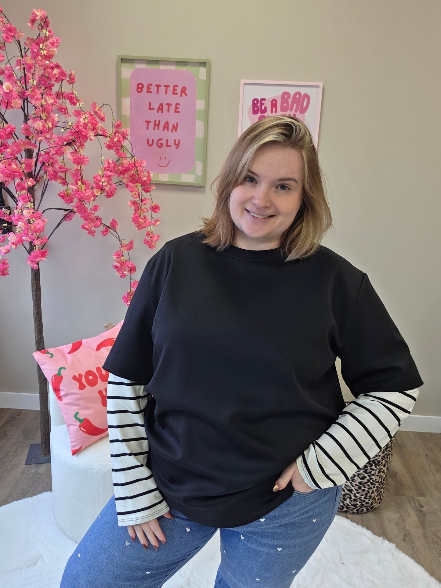 T-Shirt met  streep mouwen (in 3 kleuren)