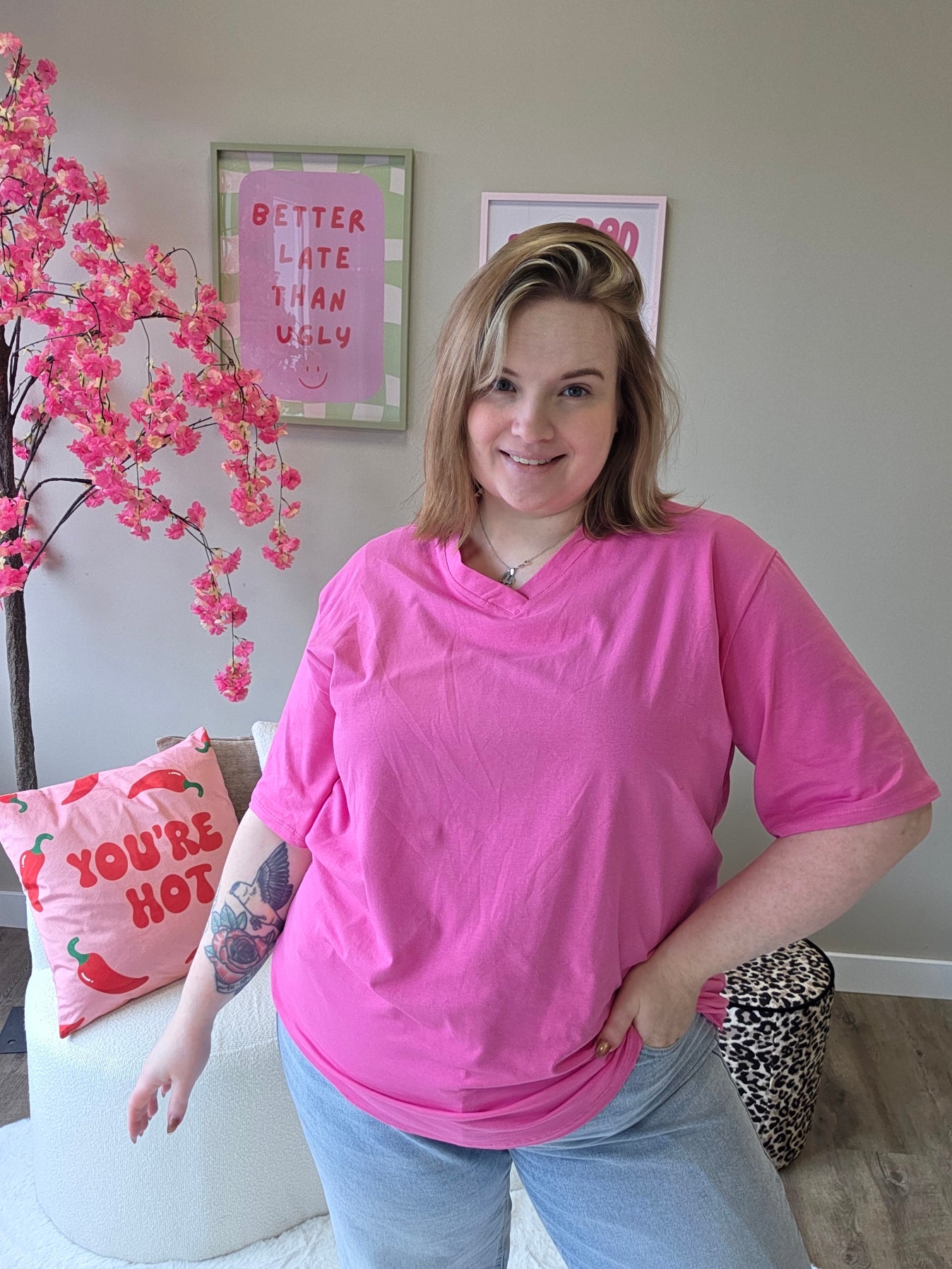 V-hals T-shirts (In 4 kleuren)