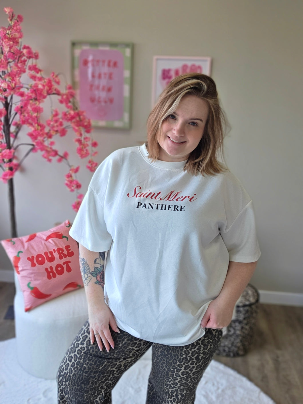 Saint Meri T-shirts (In 2 kleuren)