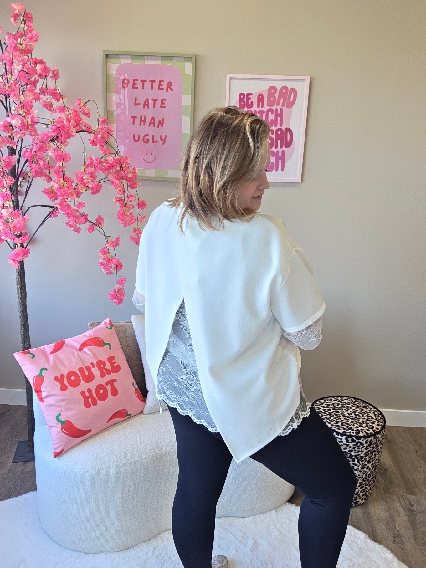 T-shirts met kant (In 2 kleuren)