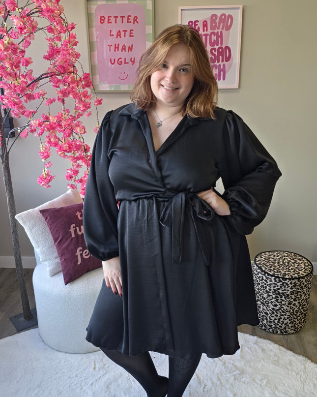 Satin look wikkeljurk kort (In 5 kleuren)