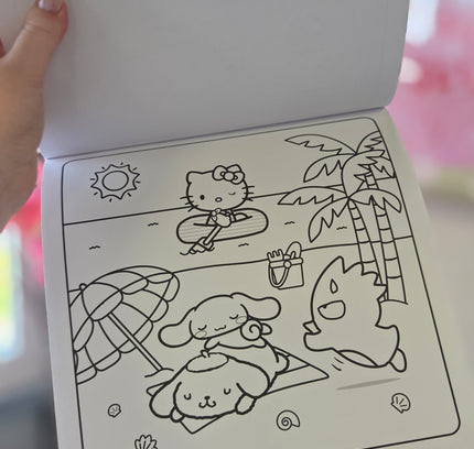 Hello Kitty Cute & Cozy