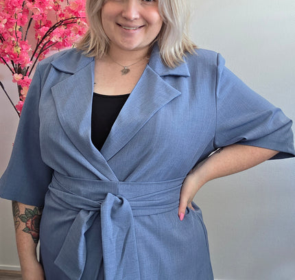 Nikki Curvelly Magic Waist Blazer Jeans Blau