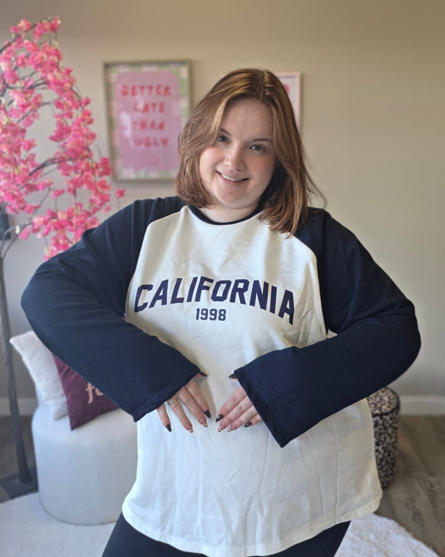 California 1998 longsleeve sweater (In 4 kleuren)