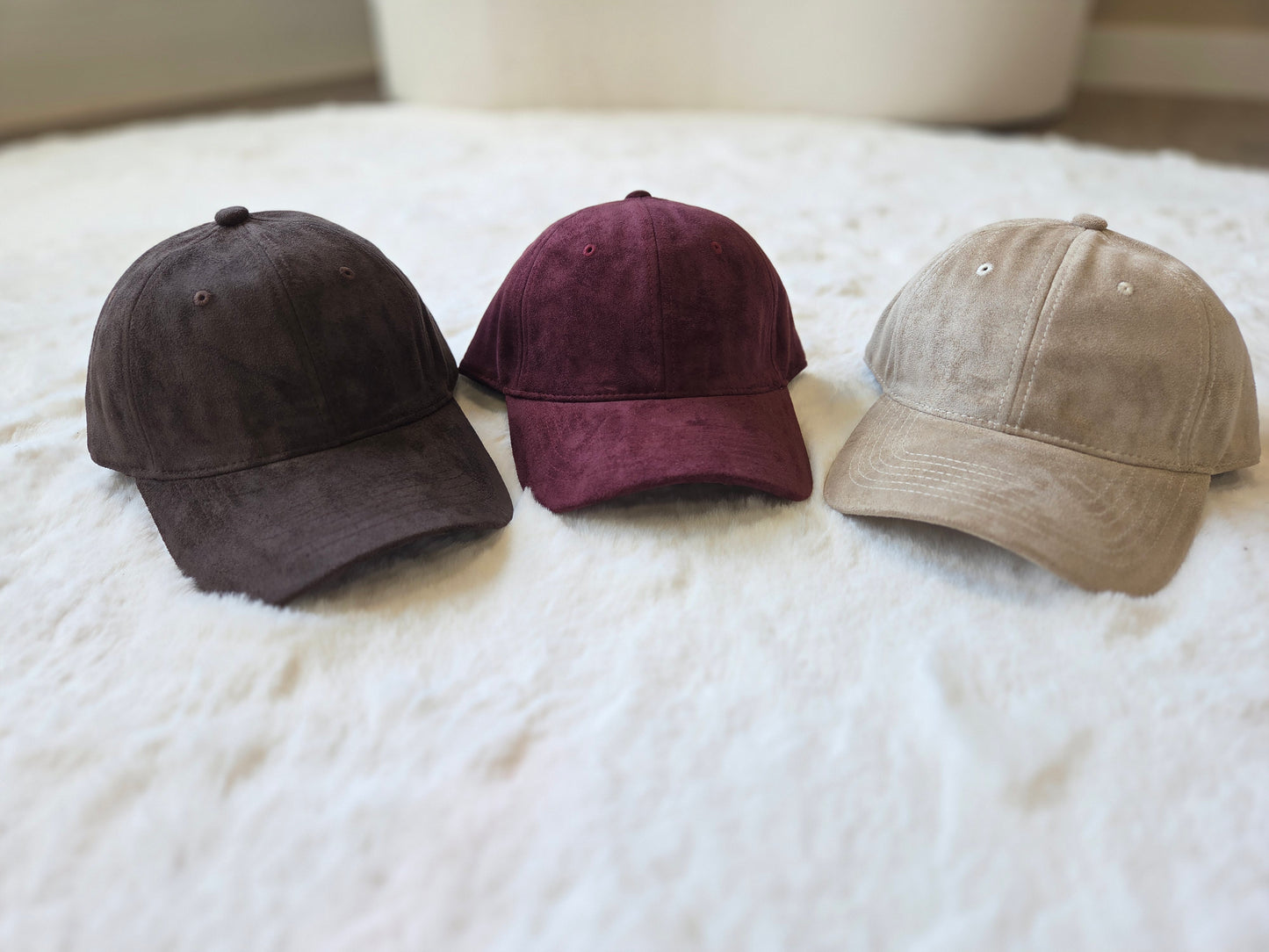 Suede Caps (In 3 kleuren)