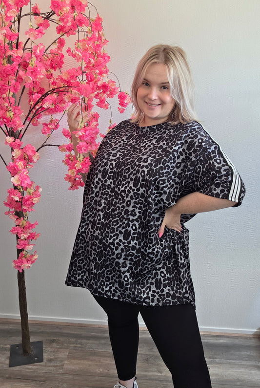 Sporty Panter Shirts (In 2 kleuren)
