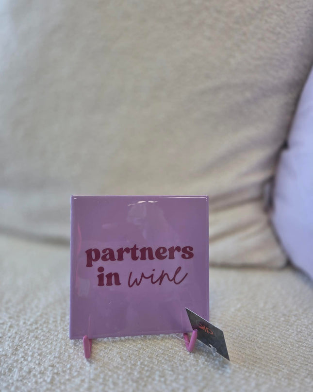 Tegeltje Partners in wine