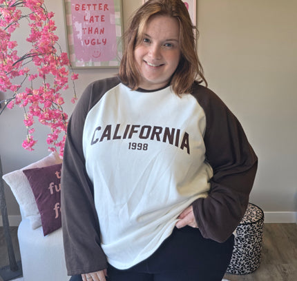 California 1998 longsleeve sweater (In 4 kleuren)