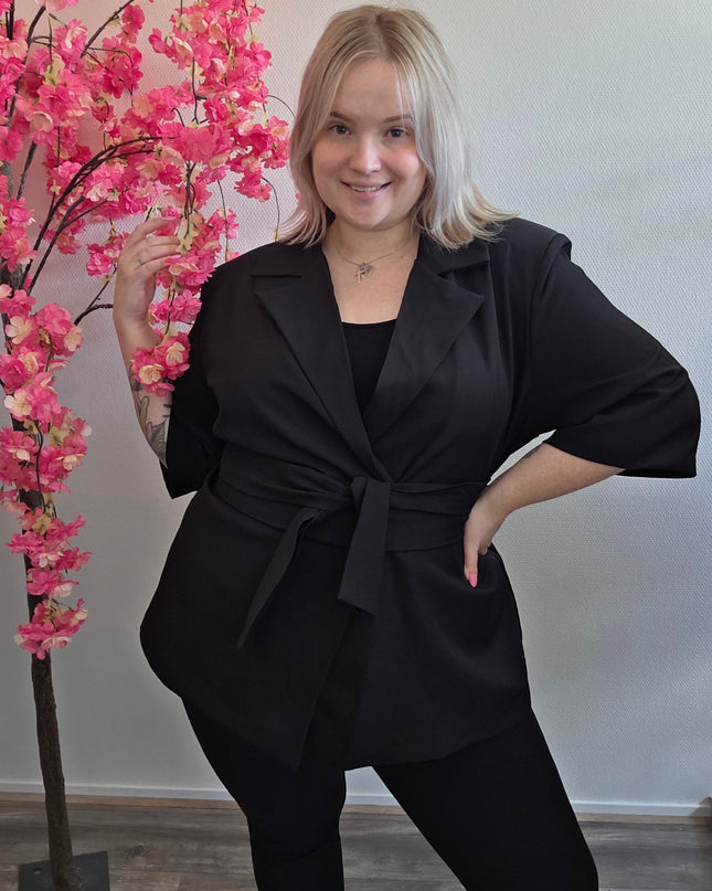 Nikki Curvelly Magic Waist Blazer Zwart