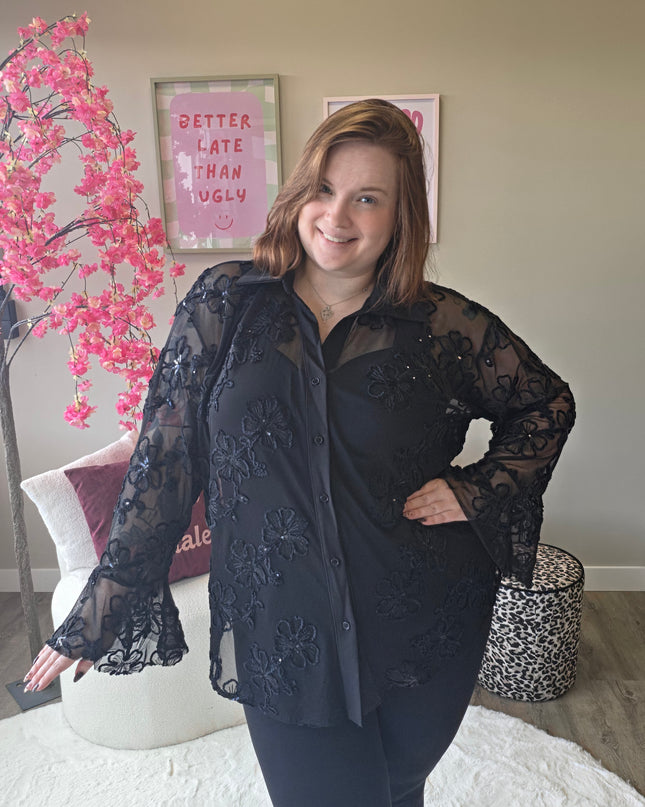Flower Mesh Flair Blouse (In 3 kleuren)