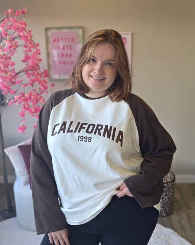 California 1998 longsleeve sweater (In 4 kleuren)