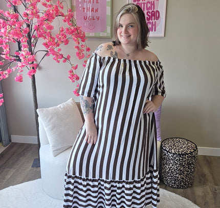 Pretty Off-Shoulder Dress (In 2 kleuren)